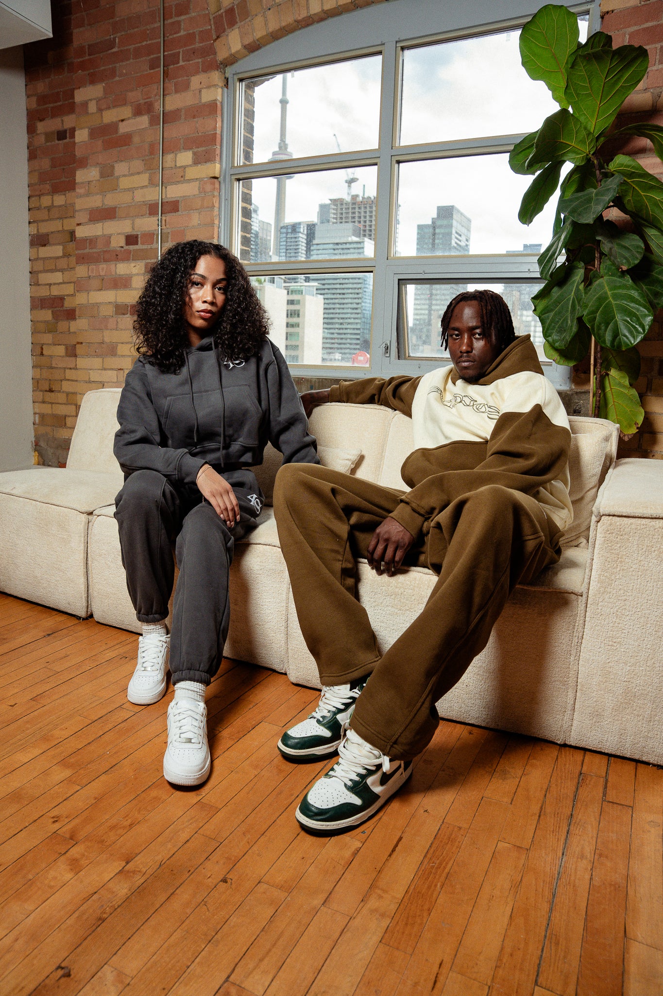 4Studios Wmns Logo Sweatpants - Charcoal Grey